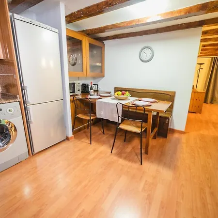 アパート Rustic Poble Sec バルセロナ